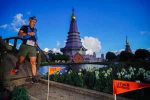 BIB: 5343
                            <button type="button" onclick="openModal(19235618)" class="btn btn-primary btn-sm float-right btn-popup" data-toggle="modal" data-target=".modal-high-quality">
                        <i class="fas fa-shopping-cart"></i> Add to Cart
                    </button>
                                            <button type="button" onclick="isThisMe(19235618, true)" class="btn btn-success btn-sm float-right btn-popup btn-isme hidden" data-toggle="tooltip" data-placement="bottom" title="นี่คือรูปของคุณใช่ไหม คลิกที่นี่เพื่อเอาเข้าอัลบั้ม">
                        <i class="fas fa-plus"></i> Add to album
                    </button>
                    <button type="button" onclick="isThisMe(19235618, false)" class="btn btn-warning btn-sm float-right btn-popup btn-isnotme hidden">
                        <i class="fas fa-ban"></i> Remove from album
                    </button>